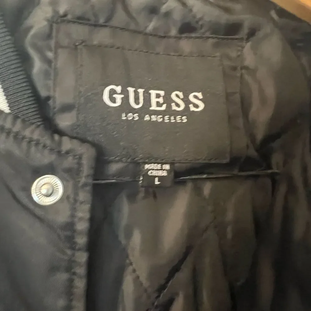 Guess Mens Large Satin Varsity Bomber Jacket Full Zip Snap 81 Spell Out Logo L